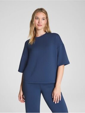 SPANX Blue Short-Sleeve Crew Air Essentials Sweatshirt Top